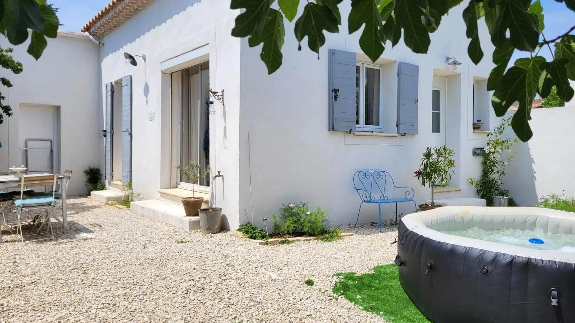 Maison d'hôtes Hotel Mas Nina Rosa à Mazan